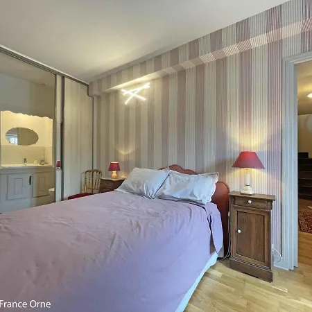 Holiday home Maison De Caractere Avec Jardin, Proche D'argentan, Ideale Pour Peche Et Detente En Campagne - Fr-1-497-131