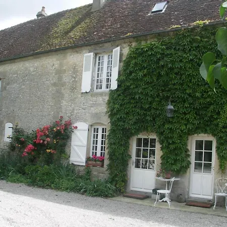 Holiday home Maison De Caractere Avec Jardin, Proche D'argentan, Ideale Pour Peche Et Detente En Campagne - Fr-1-497-131 *